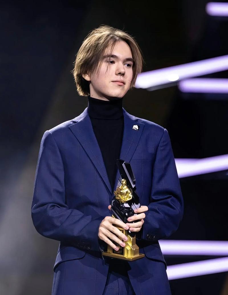 BLAST London Open 2025：努力工作得到了回报！ FURIA Esports 2-0 Mouz